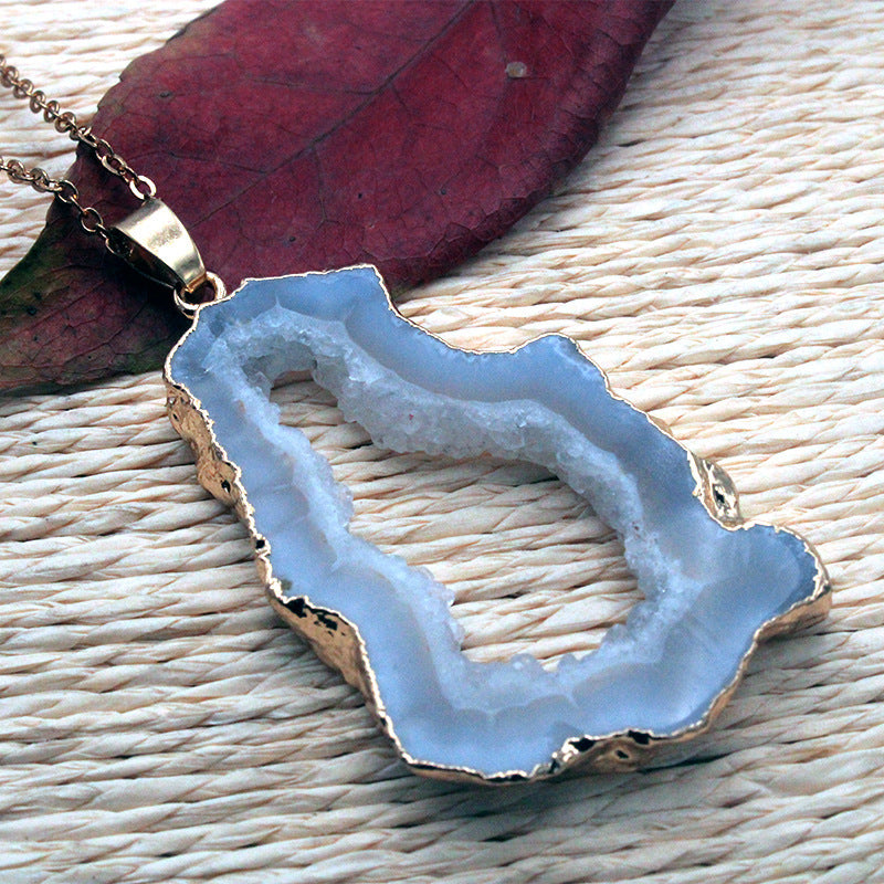 Natural agate crystal hole irregular