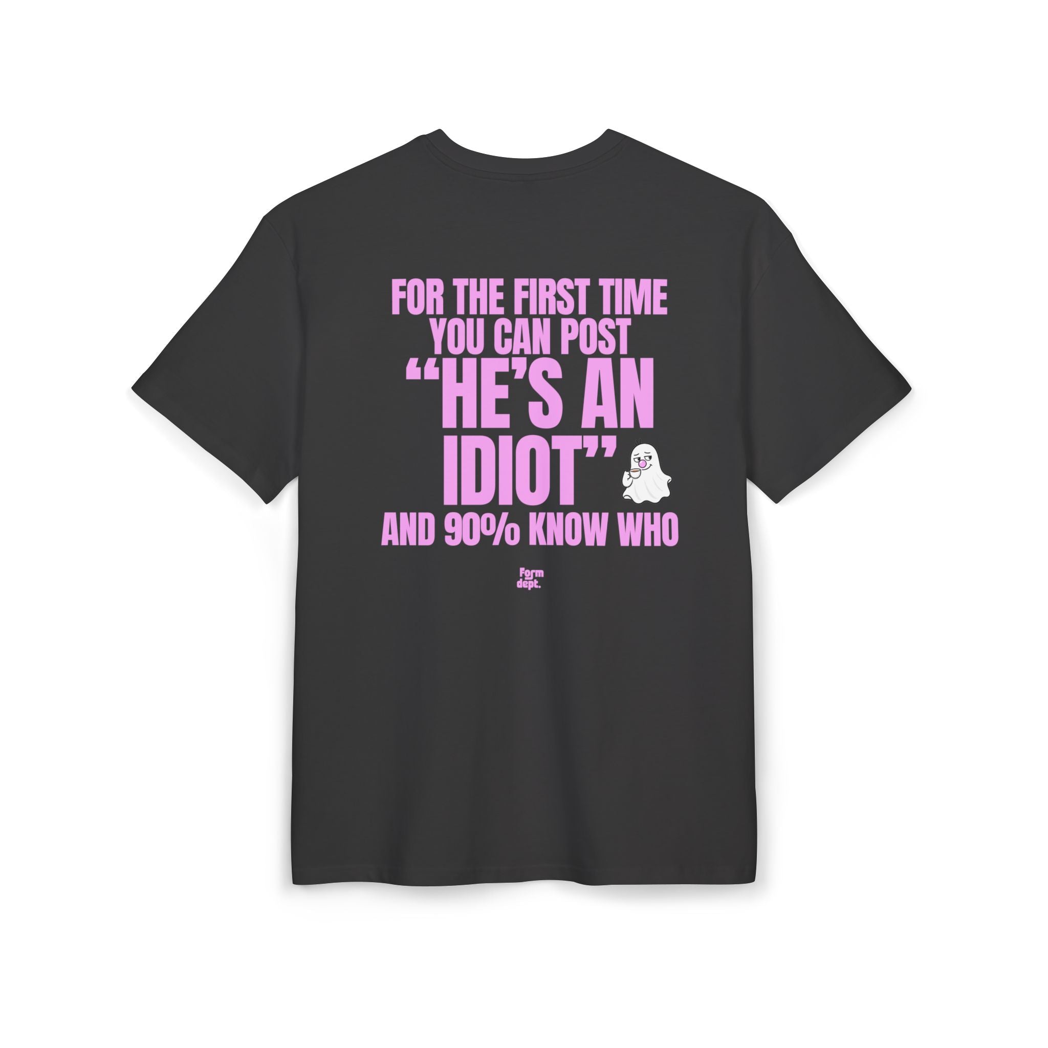 Camiseta oversize unisex «I’ll Eat a Bowl of Water with a Fork» con estampado rosa – vista 4 – Form Dept.