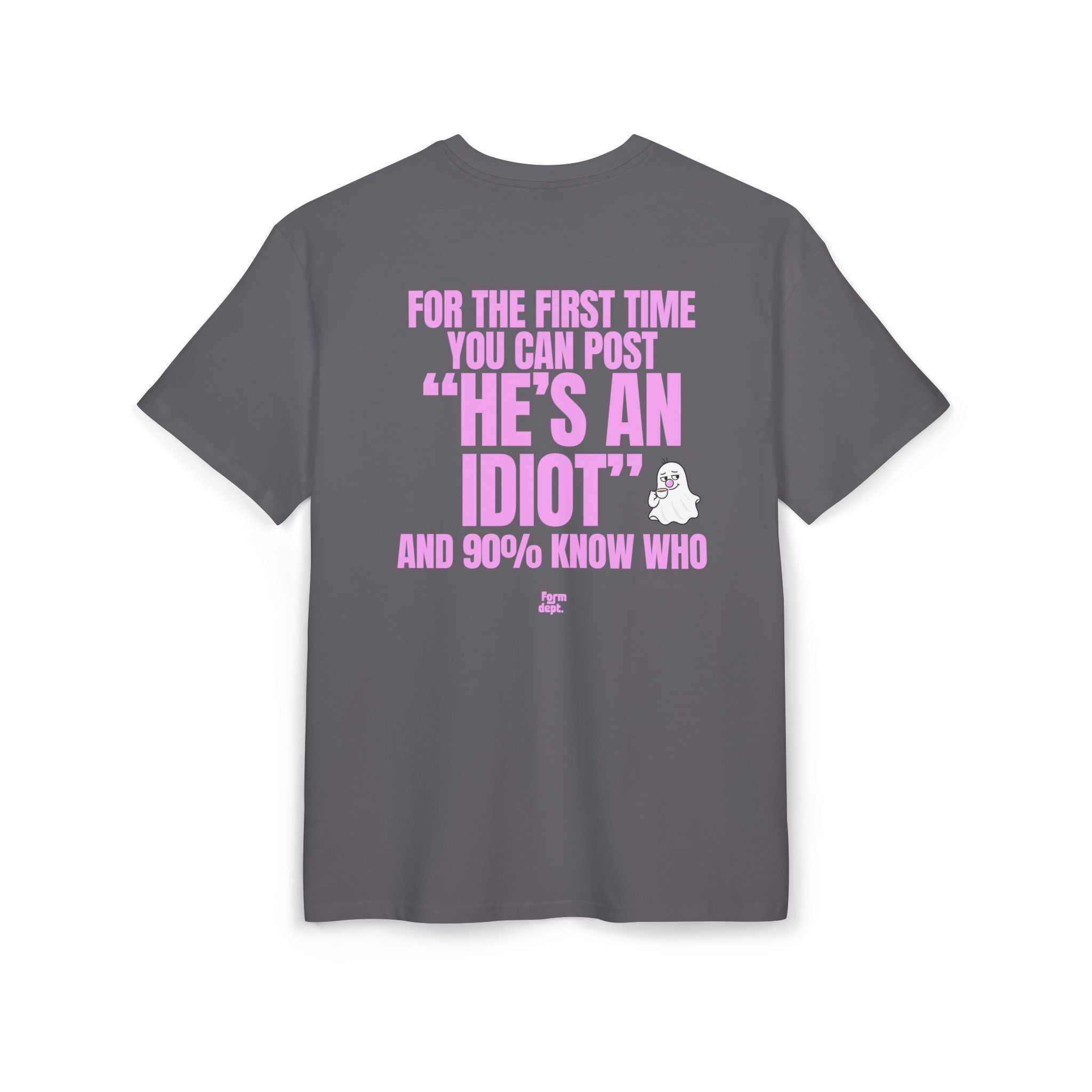 Camiseta oversize unisex «I’ll Eat a Bowl of Water with a Fork» con estampado rosa – vista 5 – Form Dept.