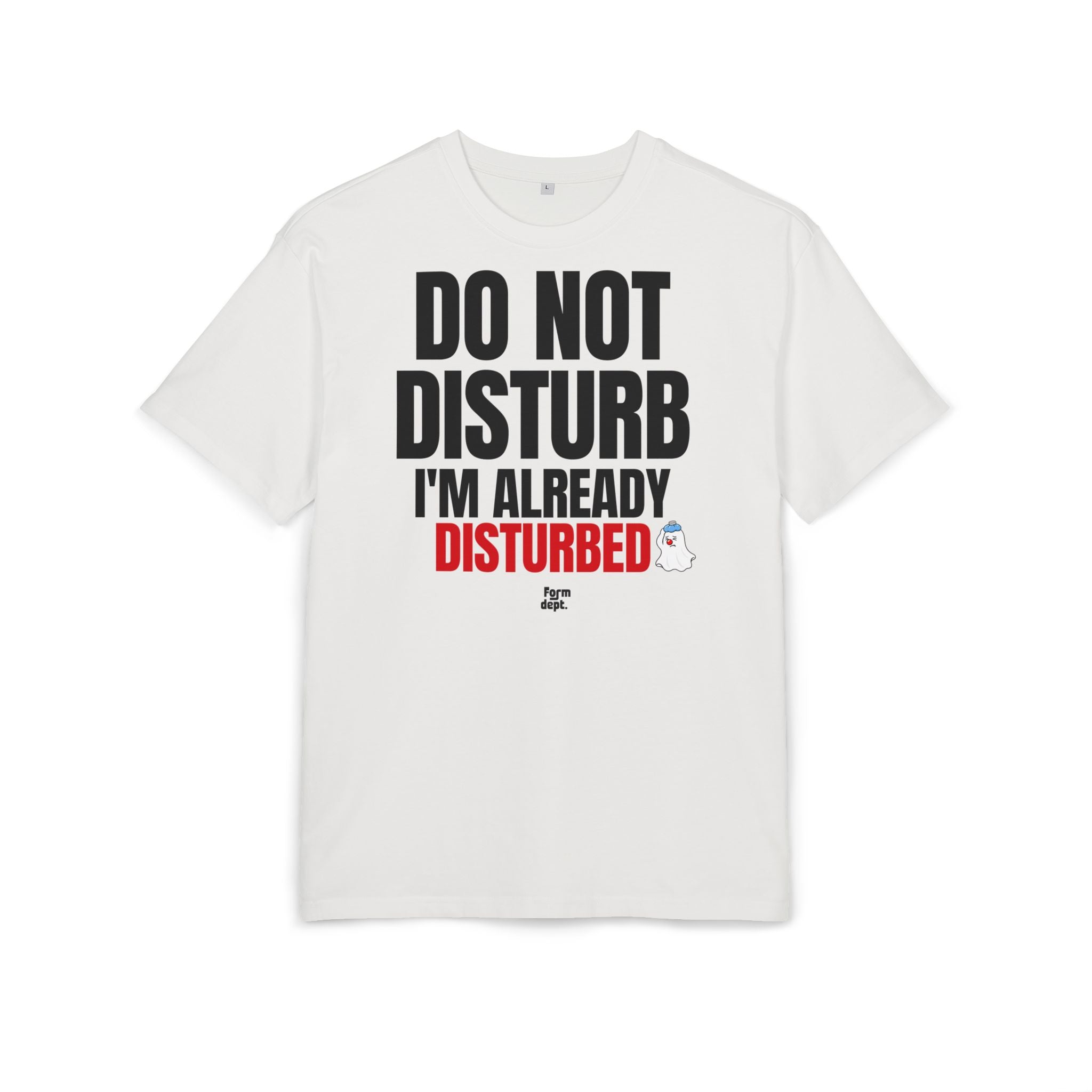 Camiseta oversize unisex «Do Not Disturb, I’m Already Disturbed» con estampado negro y rojo – vista 2 – Form Dept.