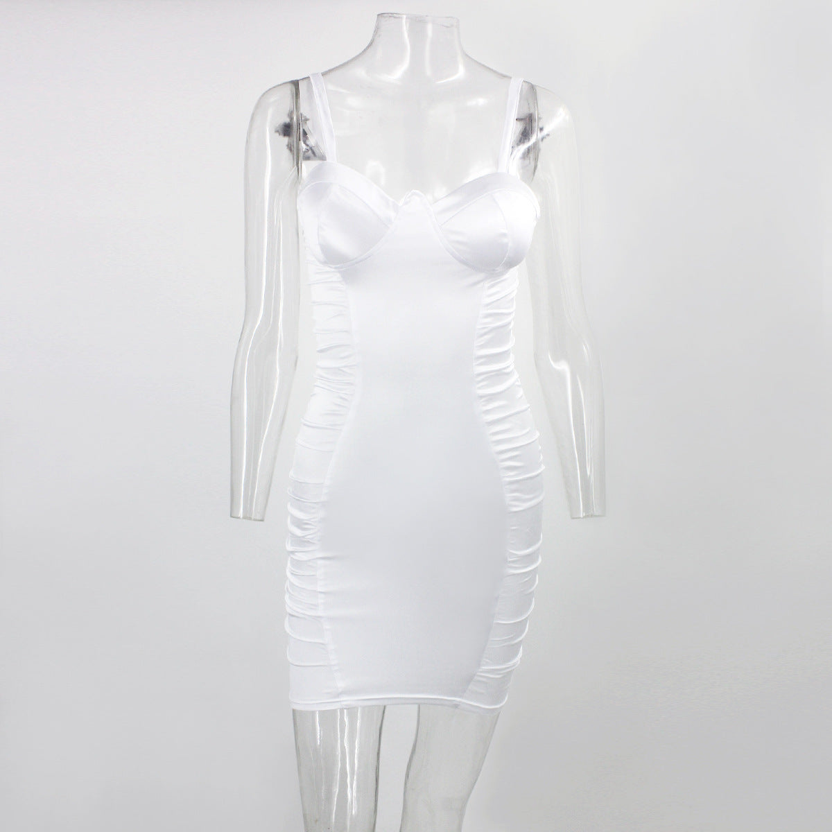 Pleated dress with suspenders