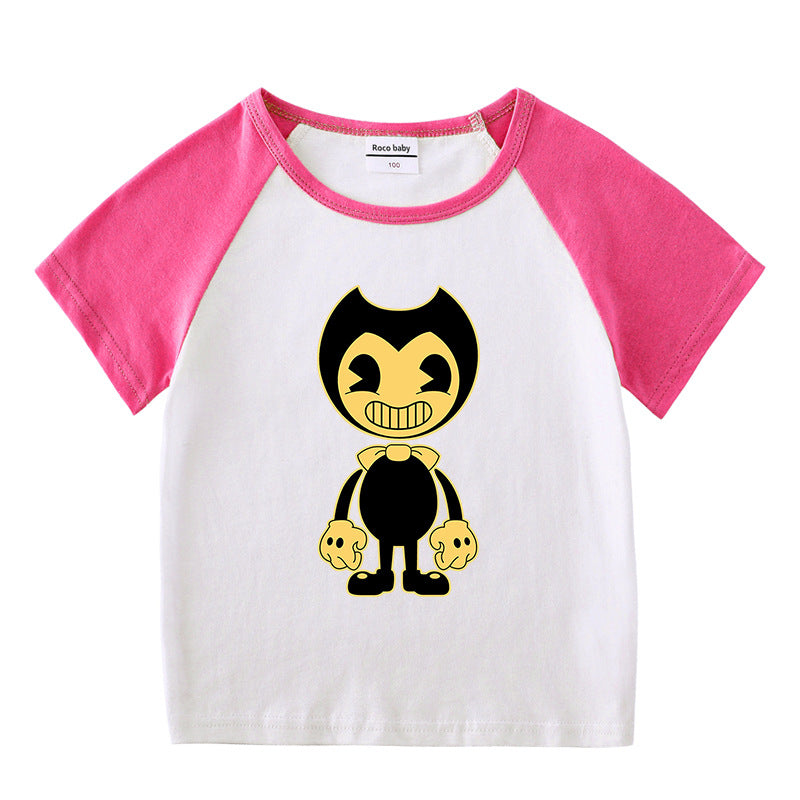 Short sleeved T-shirt for boys and girls with shoulder inserted base