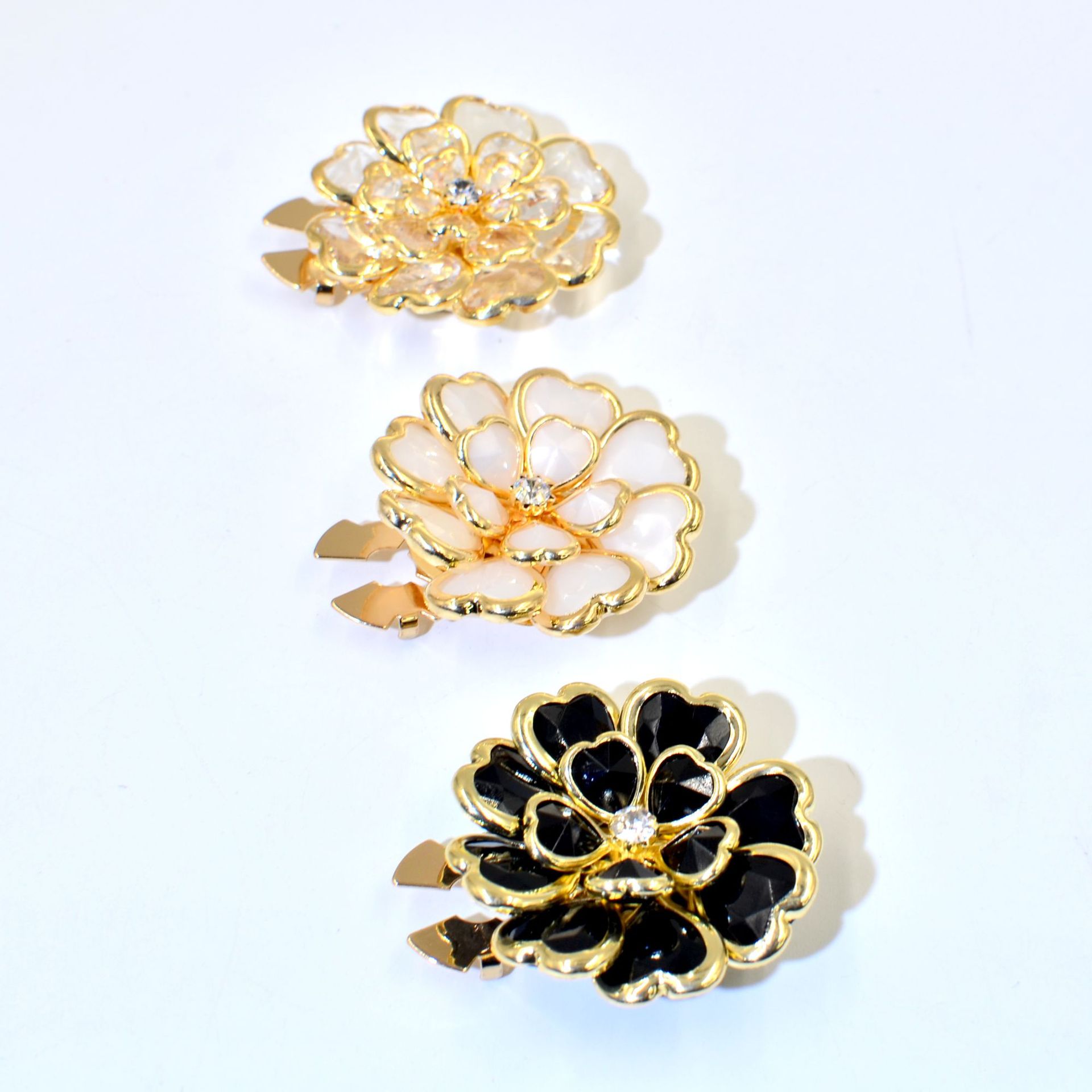 Best-selling Shirt Buttons Drop Oil Flower Bronze Diamond Buttons Set Brooch Buttons