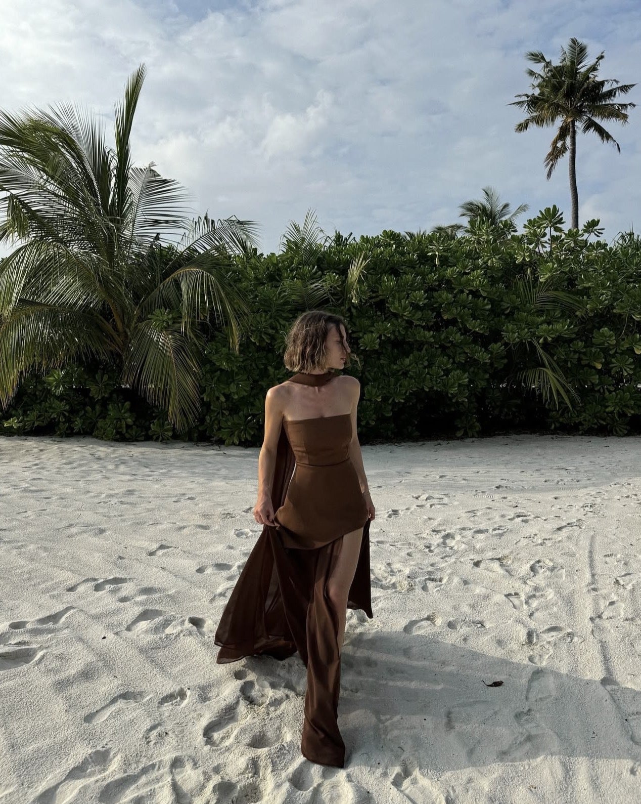 Off-Shoulder Tube Top Maxi Dress - Elegant Sleeveless Design