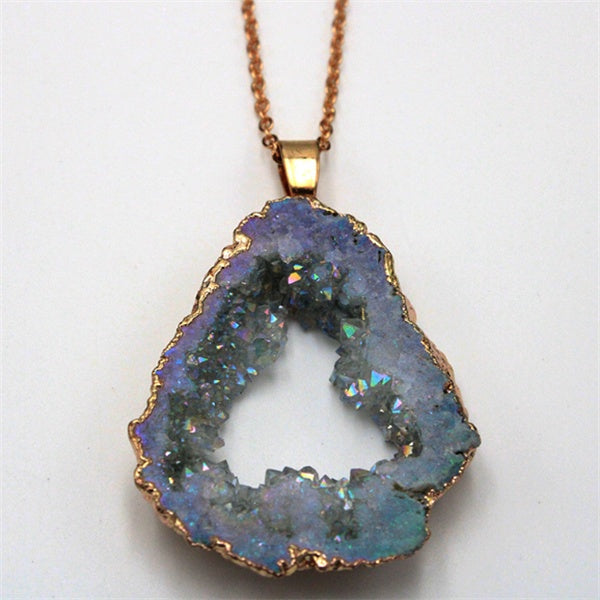 Natural agate crystal hole irregular
