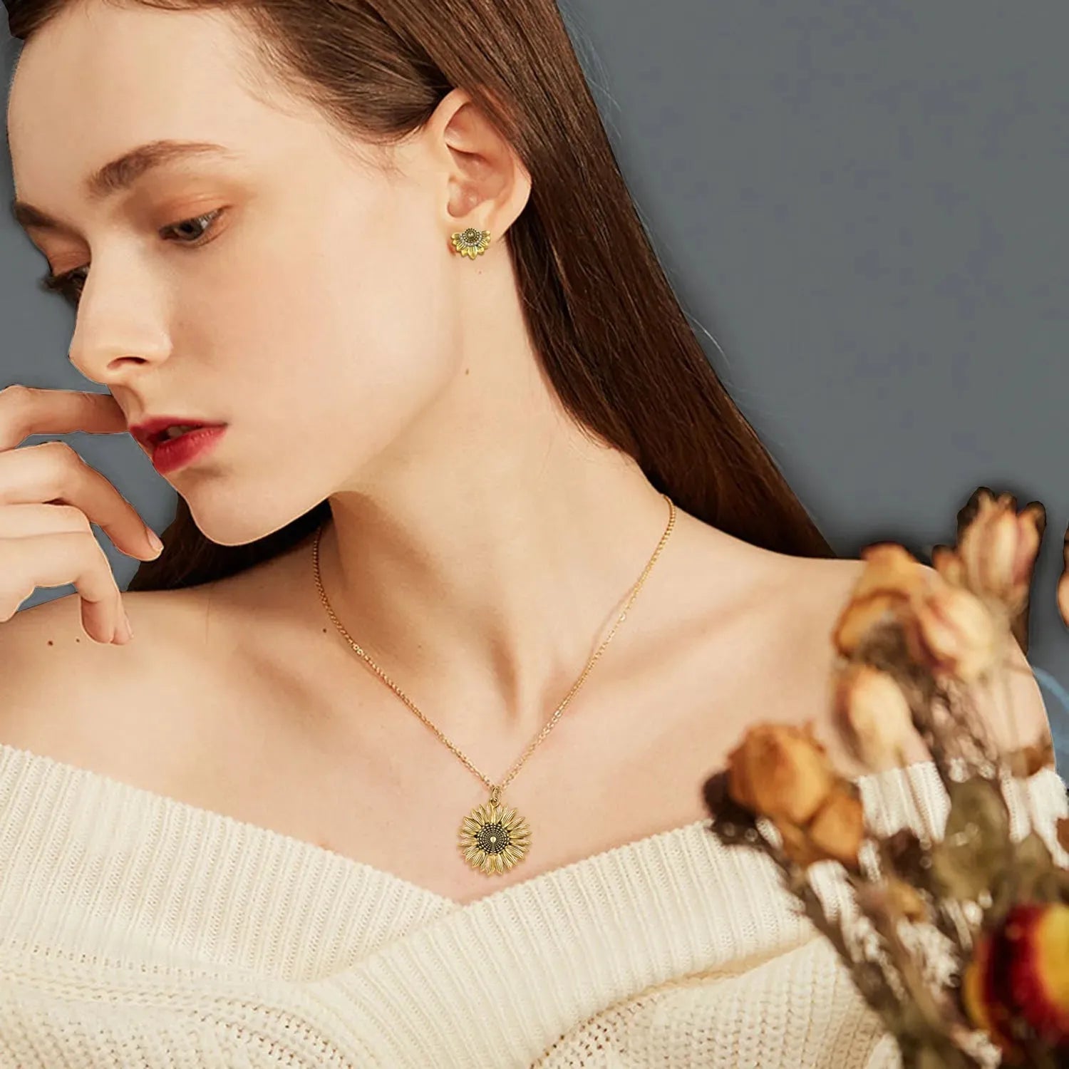 925 Sterling Silver Sunflower Photo Locket Necklace You Are My Sunshine Engraved Pendant - Bellarte Enchanté 925 Sterling Silver Sunflower Photo Locket Necklace You Are My Sunshine Engraved Pendant