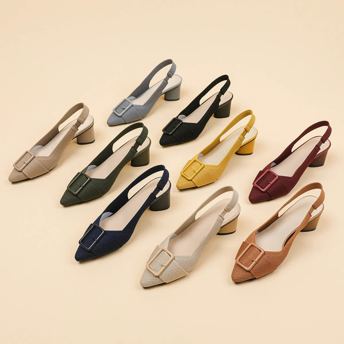 Sandalen mit spitzer Spitze