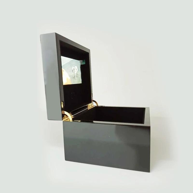 Video Gift Box Bright Finish Paint