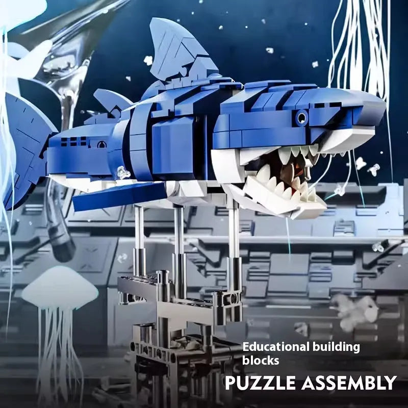Building Blocks Semi-mechanical Shark Movable Model Parrot With Light Assembled Toys - Bellarte Enchanté Building Blocks Semi-mechanical Shark Movable Model Parrot With Light Assembled Toys