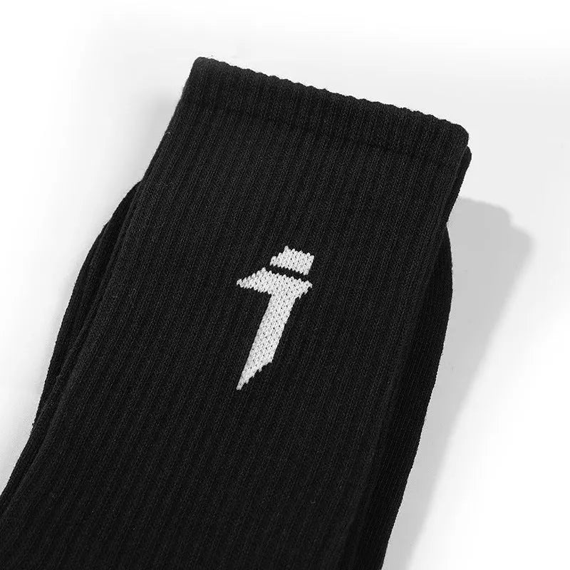 Couple Tide Hosiery Machine Neng Feng Athletic Socks Hip Hop Pure Cotton Knitted Tube Socks - Bellarte Enchanté Couple Tide Hosiery Machine Neng Feng Athletic Socks Hip Hop Pure Cotton Knitted Tube Socks