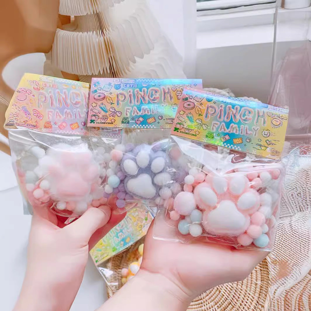 Decompress Squeezing Toy Cat's Paw Pressure Reduction Toy - Bellarte Enchanté Decompress Squeezing Toy Cat's Paw Pressure Reduction Toy