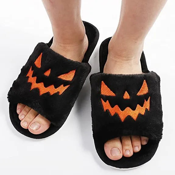 Halloween Women's Soft And Comfortable Plush Slippers - Bellarte Enchanté Halloween Women's Soft And Comfortable Plush Slippers