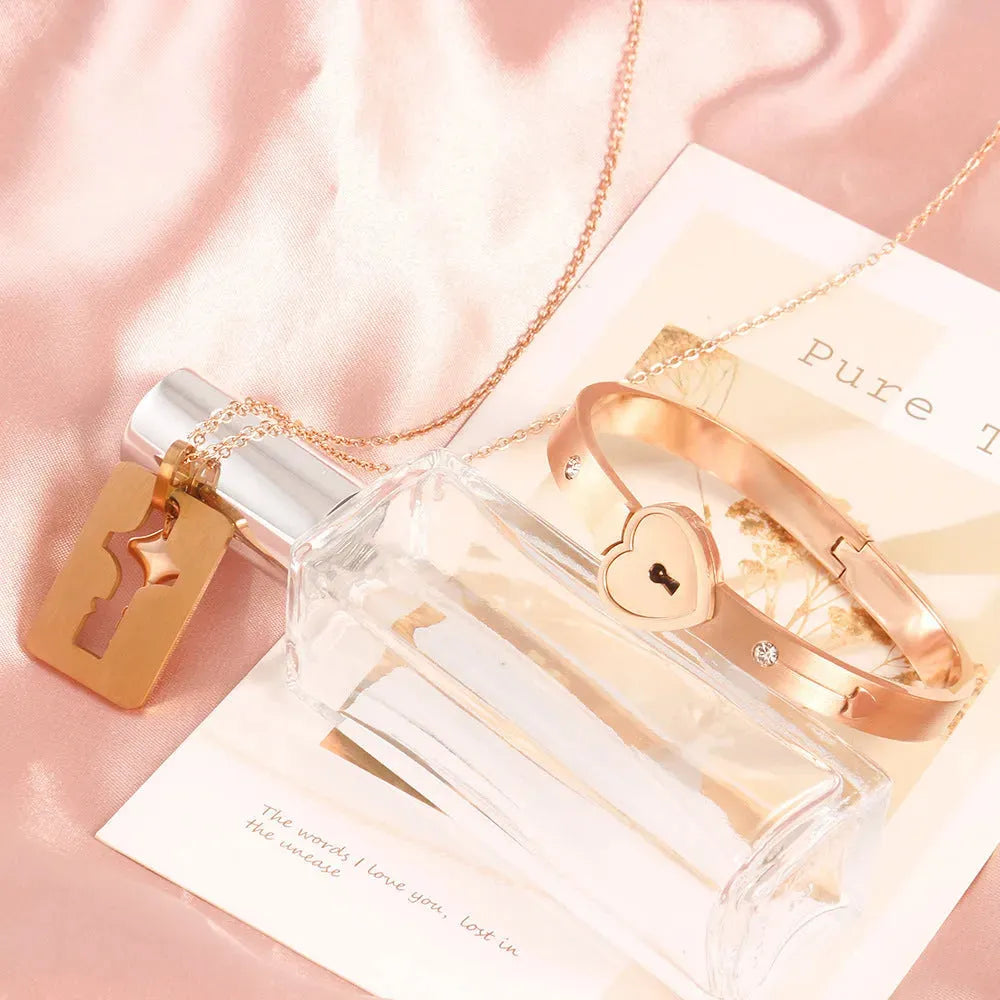 Men And Women Couple Love Lock Alloy Bracelet - Bellarte Enchanté Men And Women Couple Love Lock Alloy Bracelet