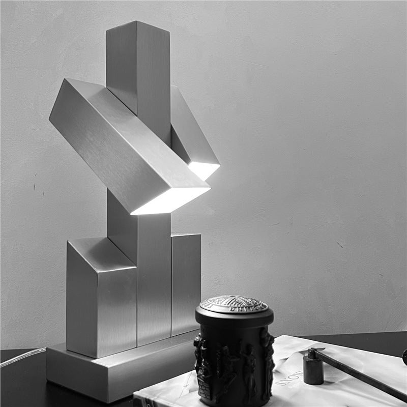 Middle-ancient Bauhaus Metal Atmosphere Table Lamp Decoration - Bellarte Enchanté Middle-ancient Bauhaus Metal Atmosphere Table Lamp Decoration