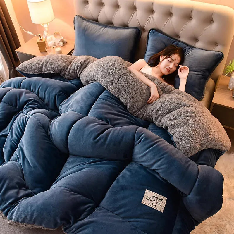 Milk Double-sided Velvet Lamb Winter Quilt - Bellarte Enchanté Milk Double-sided Velvet Lamb Winter Quilt