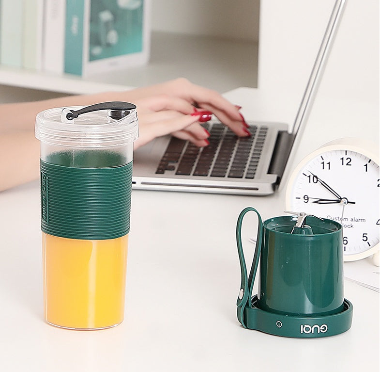 Mini USB Rechargeable Portable Blender Electric Fruit Juicer Kitchen Smoothie Maker Lightweight Sports Bottle Multifunction Blender - Bellarte Enchanté Mini USB Rechargeable Portable Blender Electric Fruit Juicer Kitchen Smoothie Maker Lightweight Sports Bottle Multifunction Blender