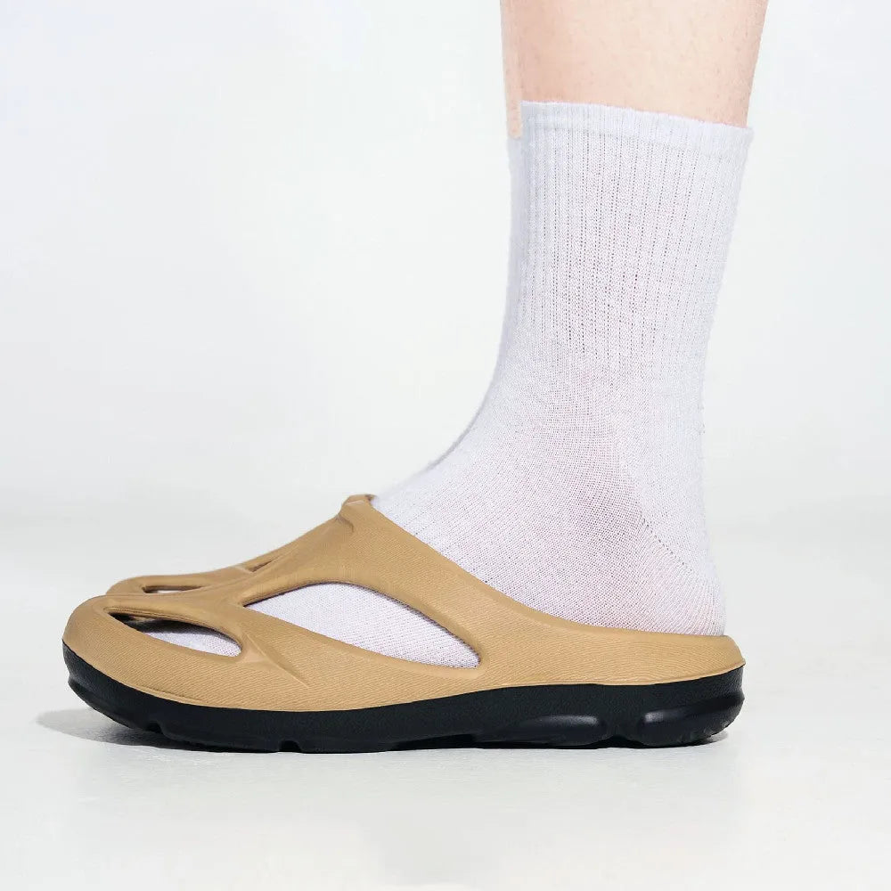 New Flat Hole Shoes For Men - Bellarte Enchanté New Flat Hole Shoes For Men