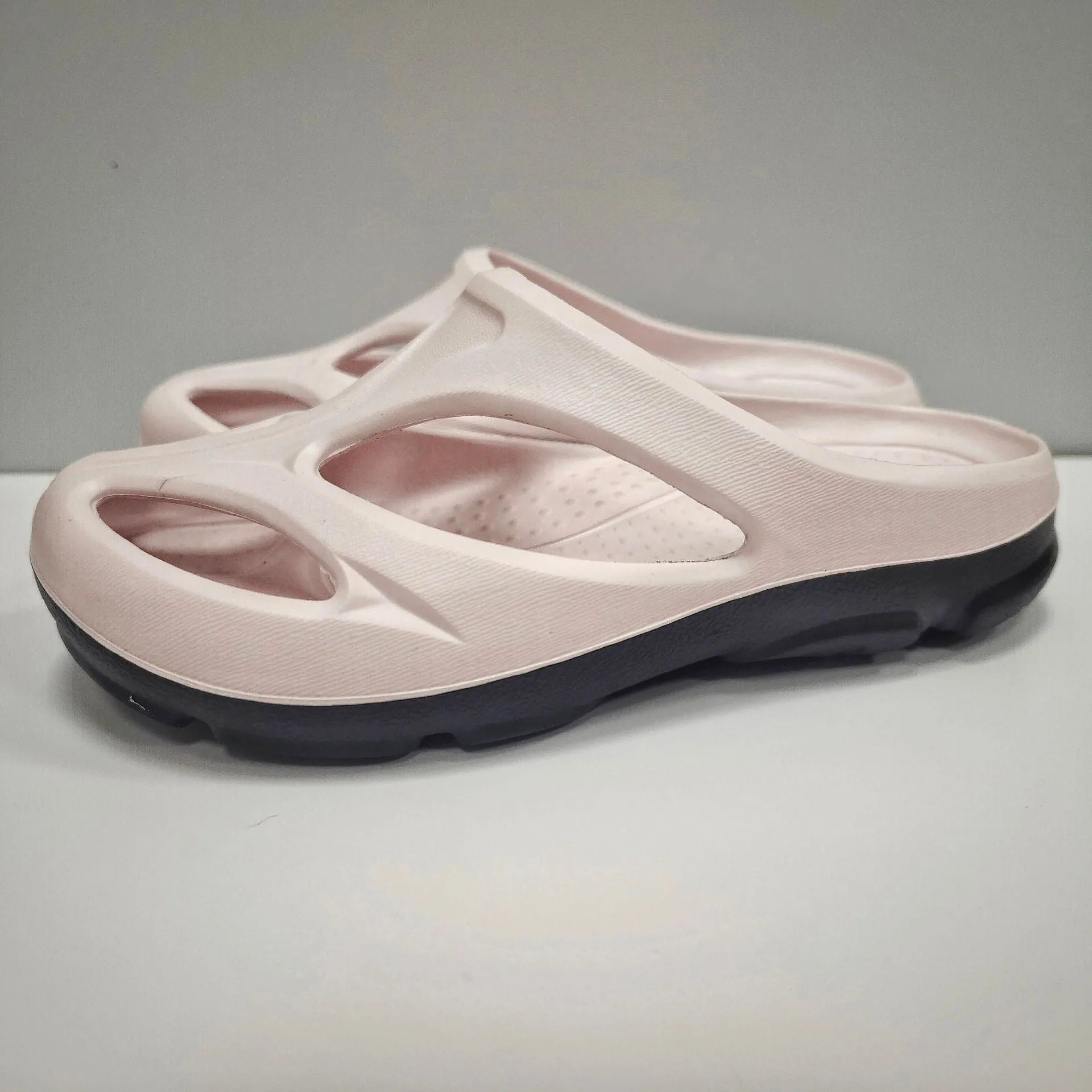 New Flat Hole Shoes For Men - Bellarte Enchanté New Flat Hole Shoes For Men