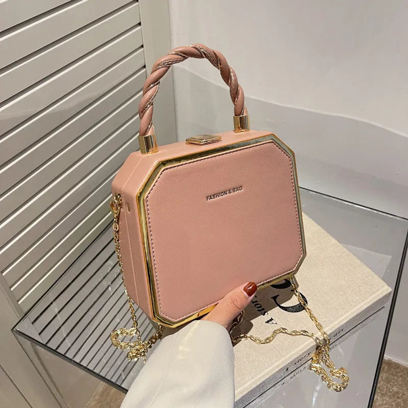 Niche Design Chain Bag Fashion One Shoulder Tote Box Bag - Bellarte Enchanté Niche Design Chain Bag Fashion One Shoulder Tote Box Bag