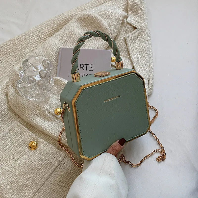 Niche Design Chain Bag Fashion One Shoulder Tote Box Bag - Bellarte Enchanté Niche Design Chain Bag Fashion One Shoulder Tote Box Bag