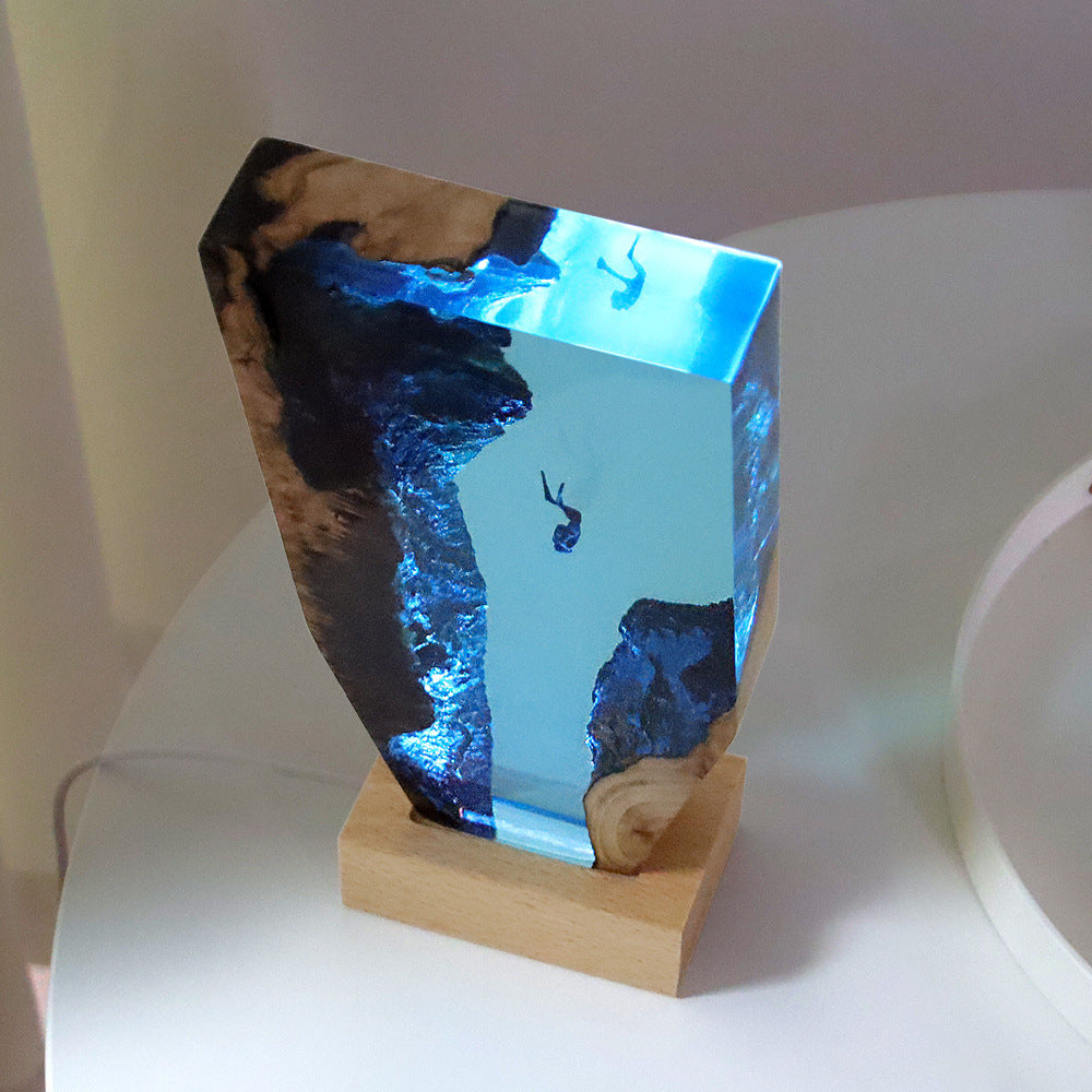 Ocean Cave Diver Tabletop Decoration - Bellarte Enchanté Ocean Cave Diver Tabletop Decoration