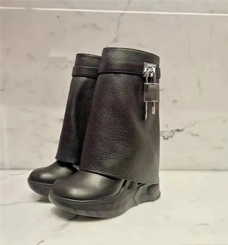 Oversized Women's Plush Mid Length Boots - Bellarte Enchanté Oversized Women's Plush Mid Length Boots