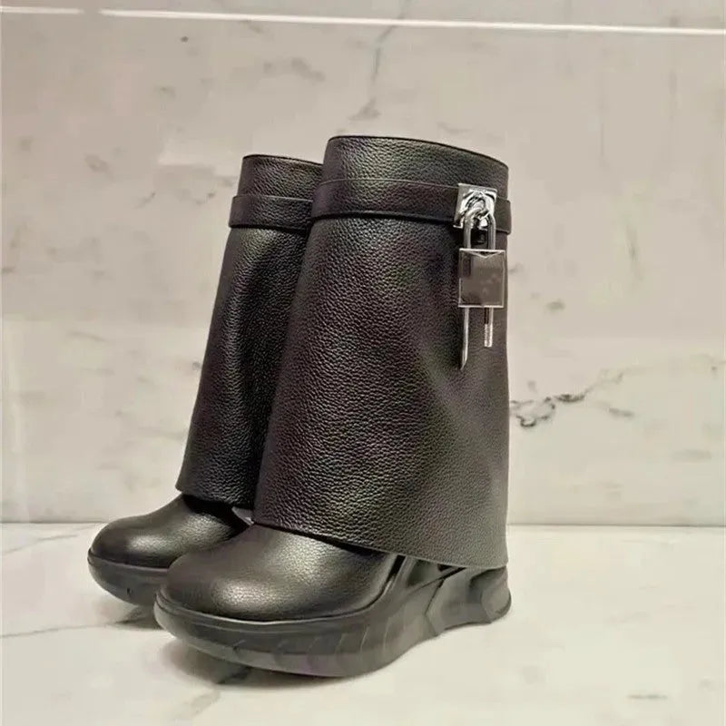 Oversized Women's Plush Mid Length Boots - Bellarte Enchanté Oversized Women's Plush Mid Length Boots