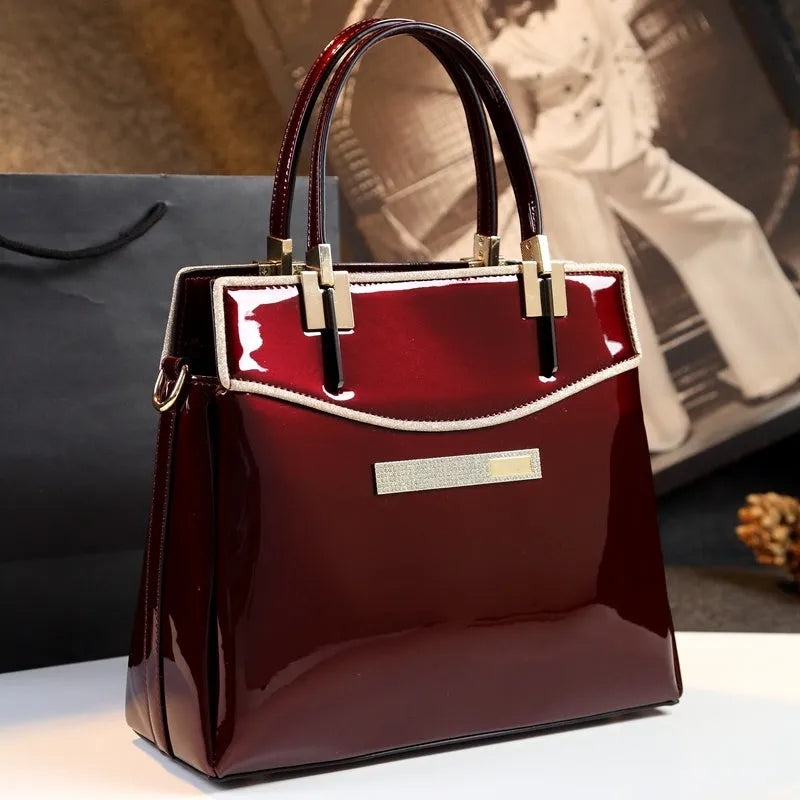 Patent Leather Women's Fashion Portable Leather Shoulder Messenger Bag - Bellarte Enchanté Patent Leather Women's Fashion Portable Leather Shoulder Messenger Bag
