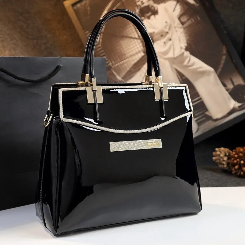 Patent Leather Women's Fashion Portable Leather Shoulder Messenger Bag - Bellarte Enchanté Patent Leather Women's Fashion Portable Leather Shoulder Messenger Bag