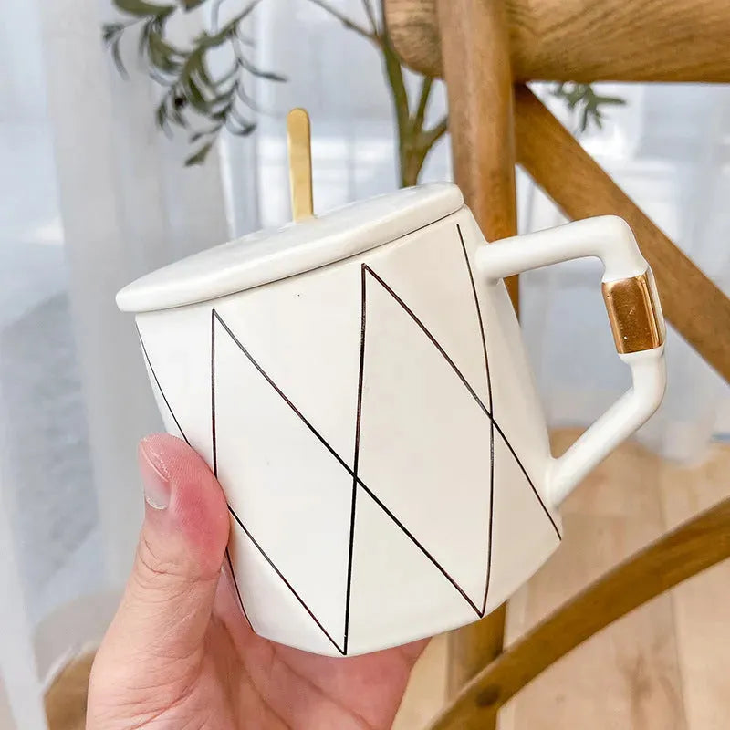 Rhombus Simple Line Ceramic Embossed Gold Water Cup - Bellarte Enchanté Rhombus Simple Line Ceramic Embossed Gold Water Cup