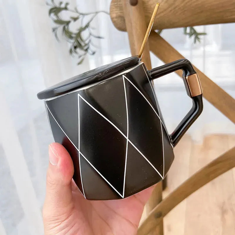 Rhombus Simple Line Ceramic Embossed Gold Water Cup - Bellarte Enchanté Rhombus Simple Line Ceramic Embossed Gold Water Cup