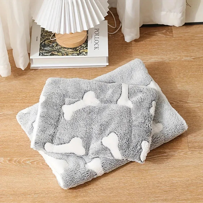 Self-Warming Cat Bed Mat Washable Dog Bed Crate Mat Soft Pet Sleeping Mat For Dogs And Cats Reversible Fleece Dog Crate Kennel Pad Cat Pet Bed - Bellarte Enchanté Self-Warming Cat Bed Mat Washable Dog Bed Crate Mat Soft Pet Sleeping Mat For Dogs And Cats Reversible Fleece Dog Crate Kennel Pad Cat Pet Bed