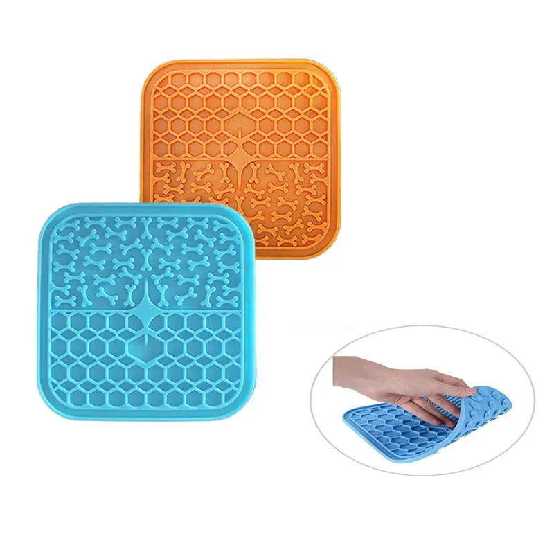 Silicone Dog Licking Pad Slow Food Plate - Bellarte Enchanté Silicone Dog Licking Pad Slow Food Plate