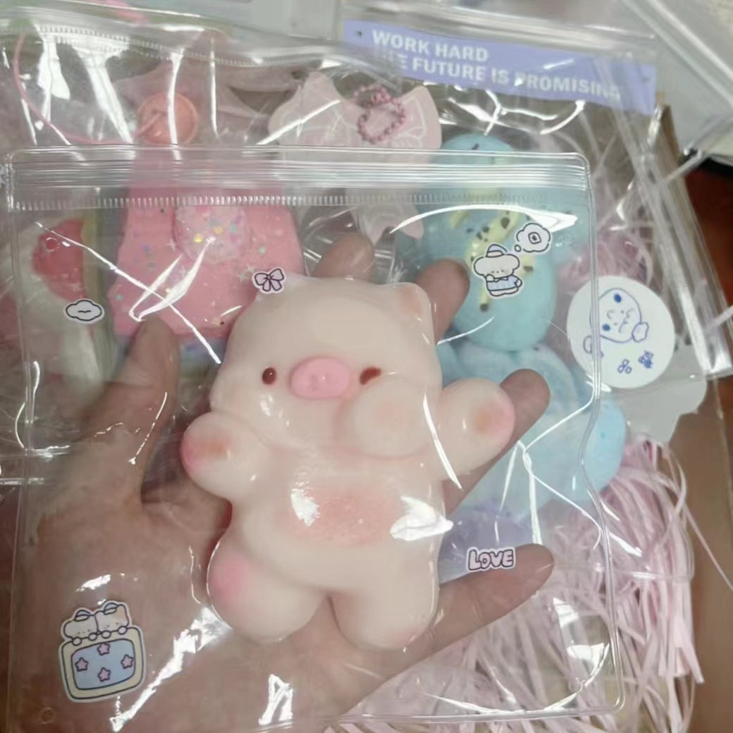 Sleepy Bag Pig Squeezing Toy Silicone Mold Can Make Squeezing Toy - Bellarte Enchanté Sleepy Bag Pig Squeezing Toy Silicone Mold Can Make Squeezing Toy