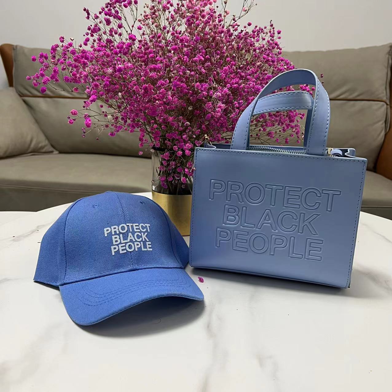 Small Square Bag Simple Casual Texture Shoulder Messenger Bag PU Leather Embossed Letters - Bellarte Enchanté Small Square Bag Simple Casual Texture Shoulder Messenger Bag PU Leather Embossed Letters