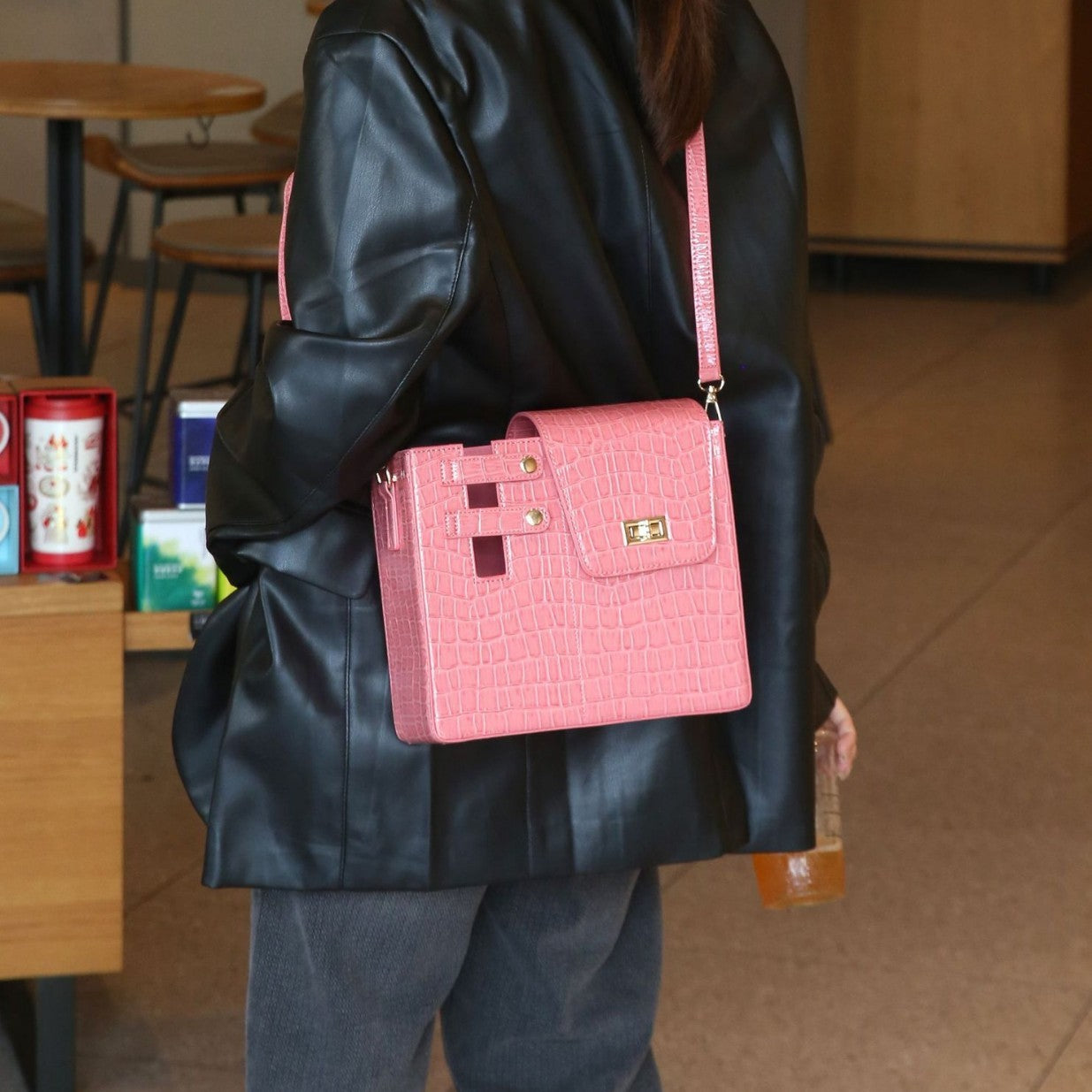 Stone Pattern Special-interest Design Crossbody Bag - Bellarte Enchanté Stone Pattern Special-interest Design Crossbody Bag