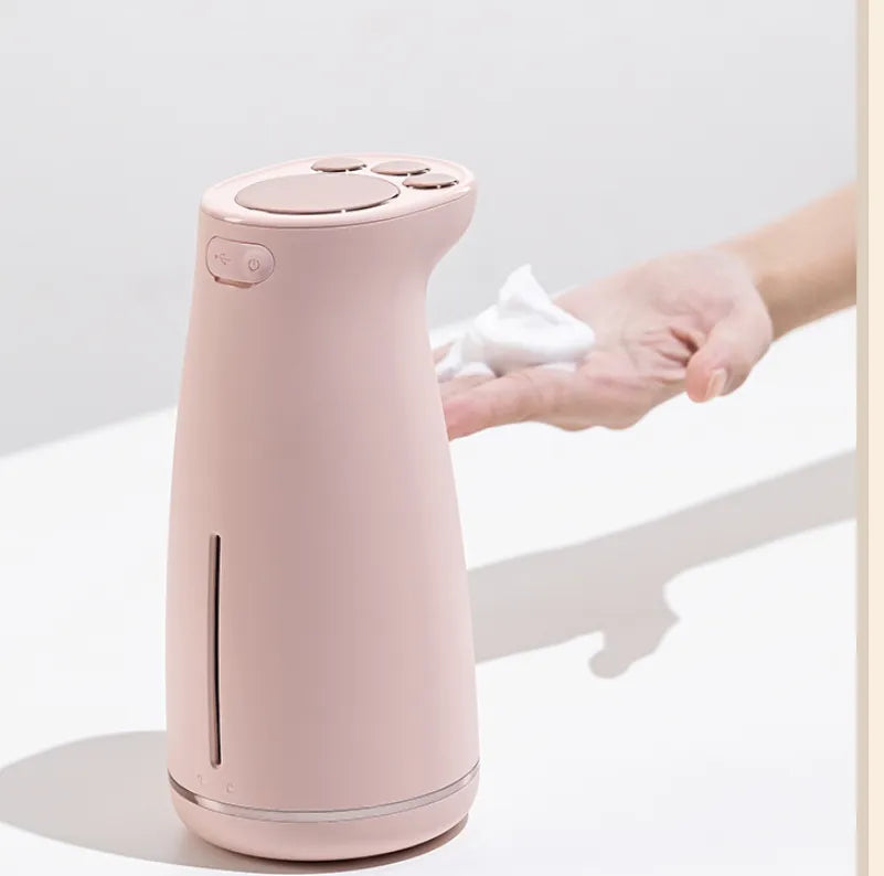 The New Cartoon Cat Claw Washes The Mobile Desktop - Bellarte Enchanté The New Cartoon Cat Claw Washes The Mobile Desktop