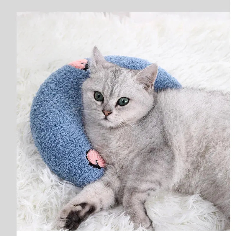 U-shaped Cat Toy Pillow To Protect Cervical Vertebra Pet Sleeping Pillow Soft Sounding Deep Sleep - Bellarte Enchanté U-shaped Cat Toy Pillow To Protect Cervical Vertebra Pet Sleeping Pillow Soft Sounding Deep Sleep